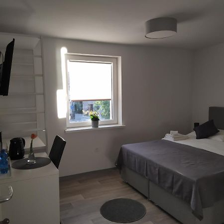 Apartment Trubarjeva33, Near Ljubljana, Free Parking Velike Lasce Exterior foto