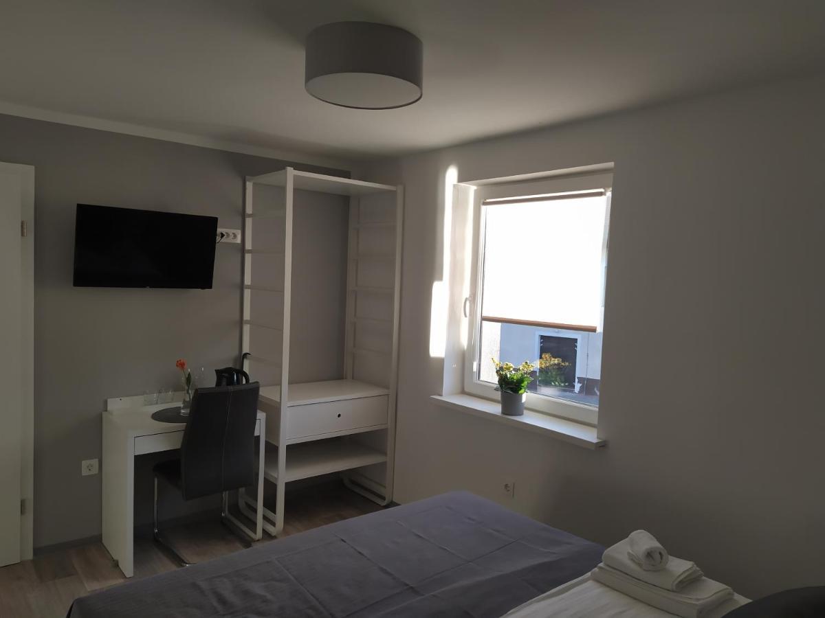 Apartment Trubarjeva33, Near Ljubljana, Free Parking Velike Lasce Exterior foto