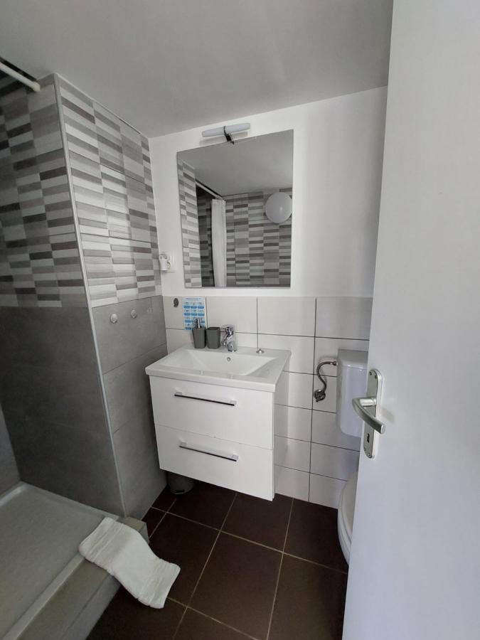 Apartment Trubarjeva33, Near Ljubljana, Free Parking Velike Lasce Exterior foto